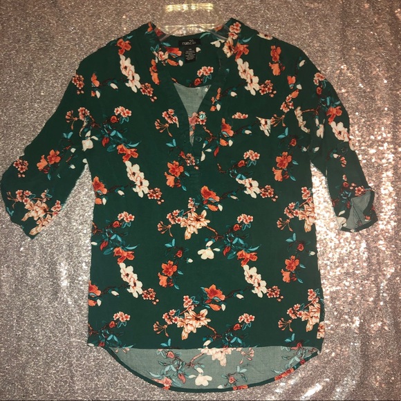 Rue21 Tops - ‼️Coming Soon‼️ Jade Floral Blouse